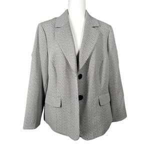 Women's Le Suit Blaze size 16